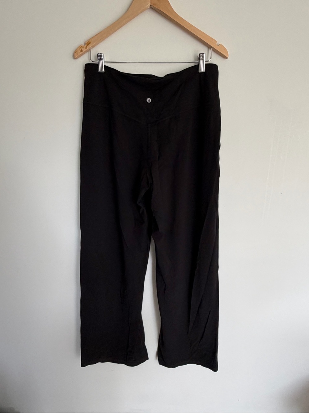 Lululemon Align™ High-Rise Wide-Leg Pant | Black | Size 12 | Regular Length - Picture 3 of 7